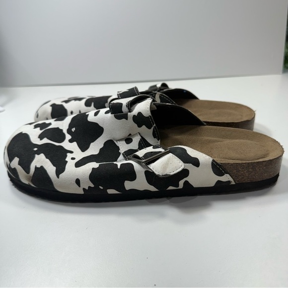 Shoedept Sherry Cow Print Clogs Women’s Size 11 - Picture 5 of 10